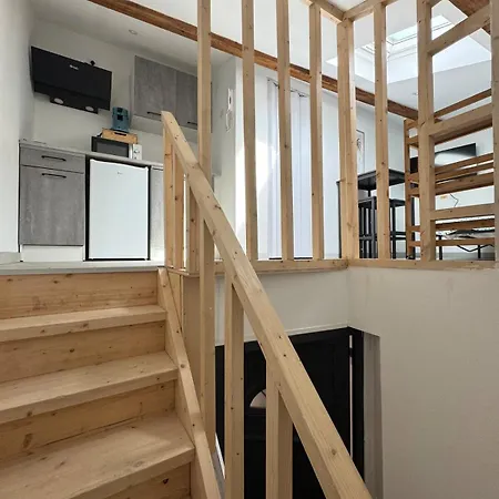 Petit Studio, Fonctionnel 4d * Руайя
